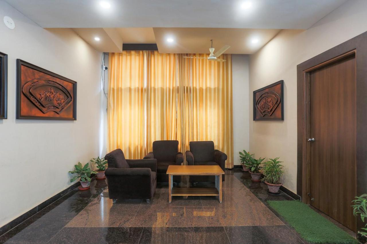 Oyo 61586 Hotel Narmada Bhavan 普里 外观 照片